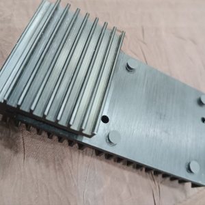 هیت سینگ U مشکی